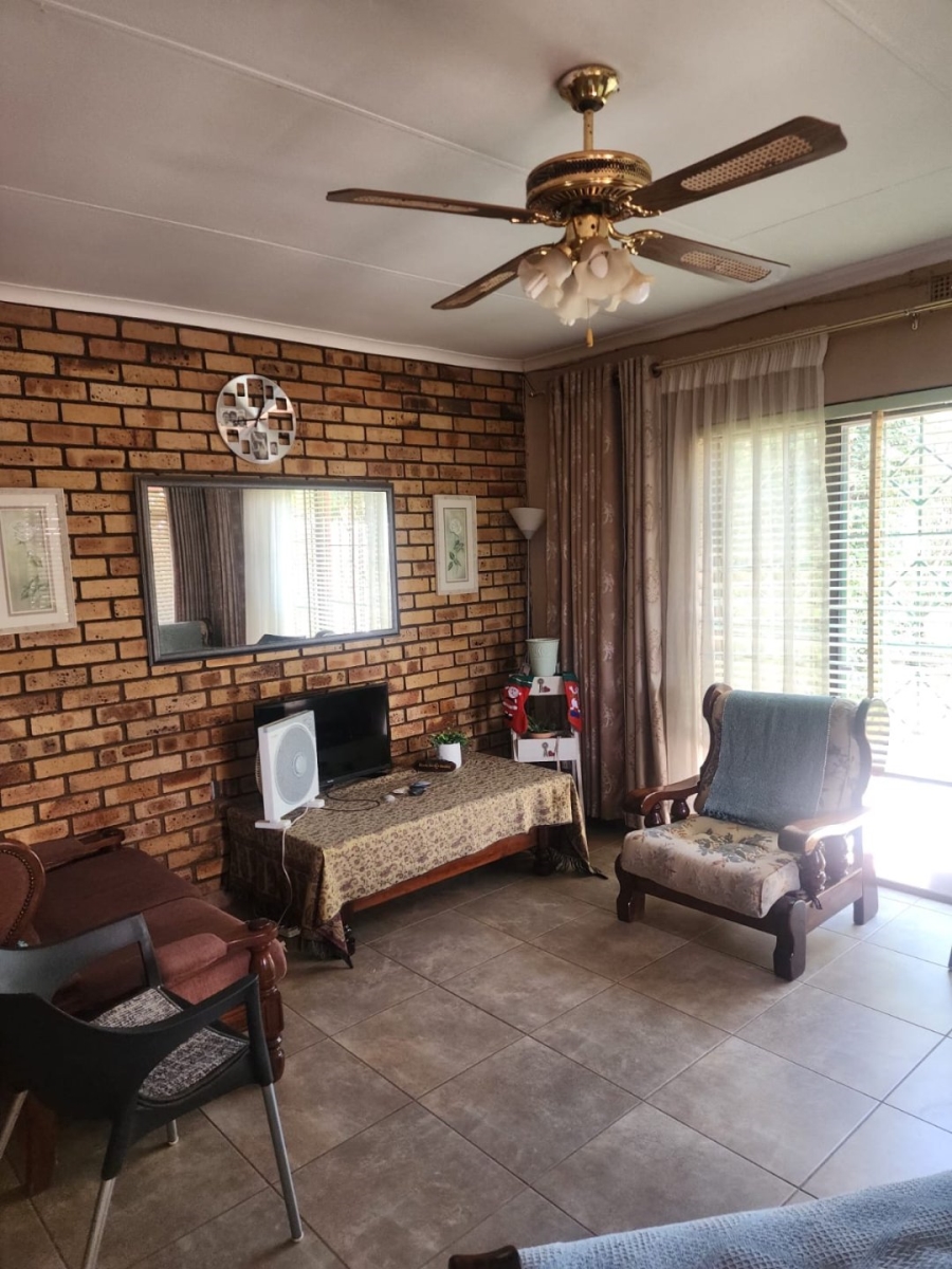 4 Bedroom Property for Sale in Alabama North West